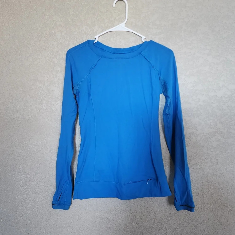 Lululemon full tilt ruffled lace pullover size small